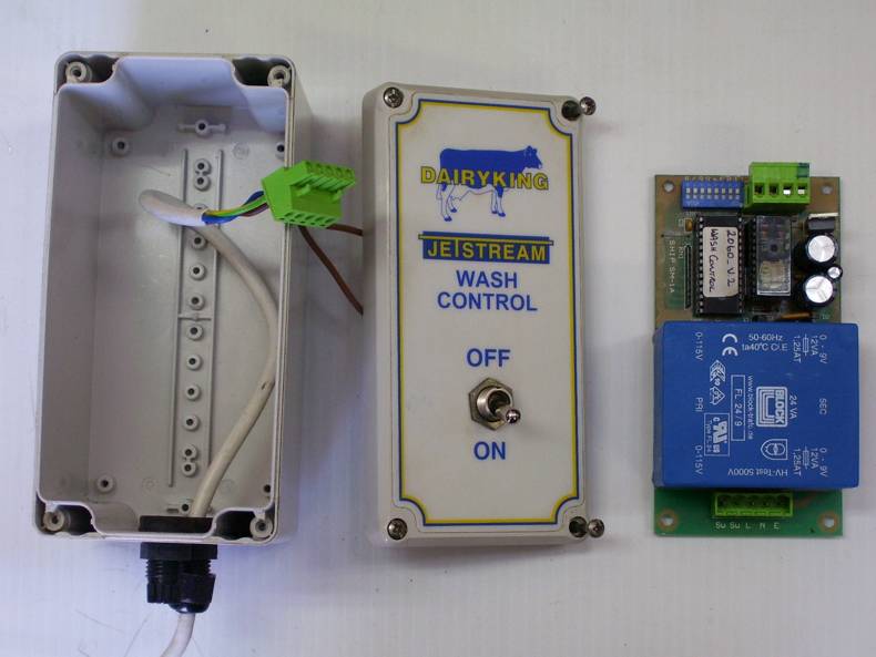 Dairyking Jetstream Wash Control box and pcb